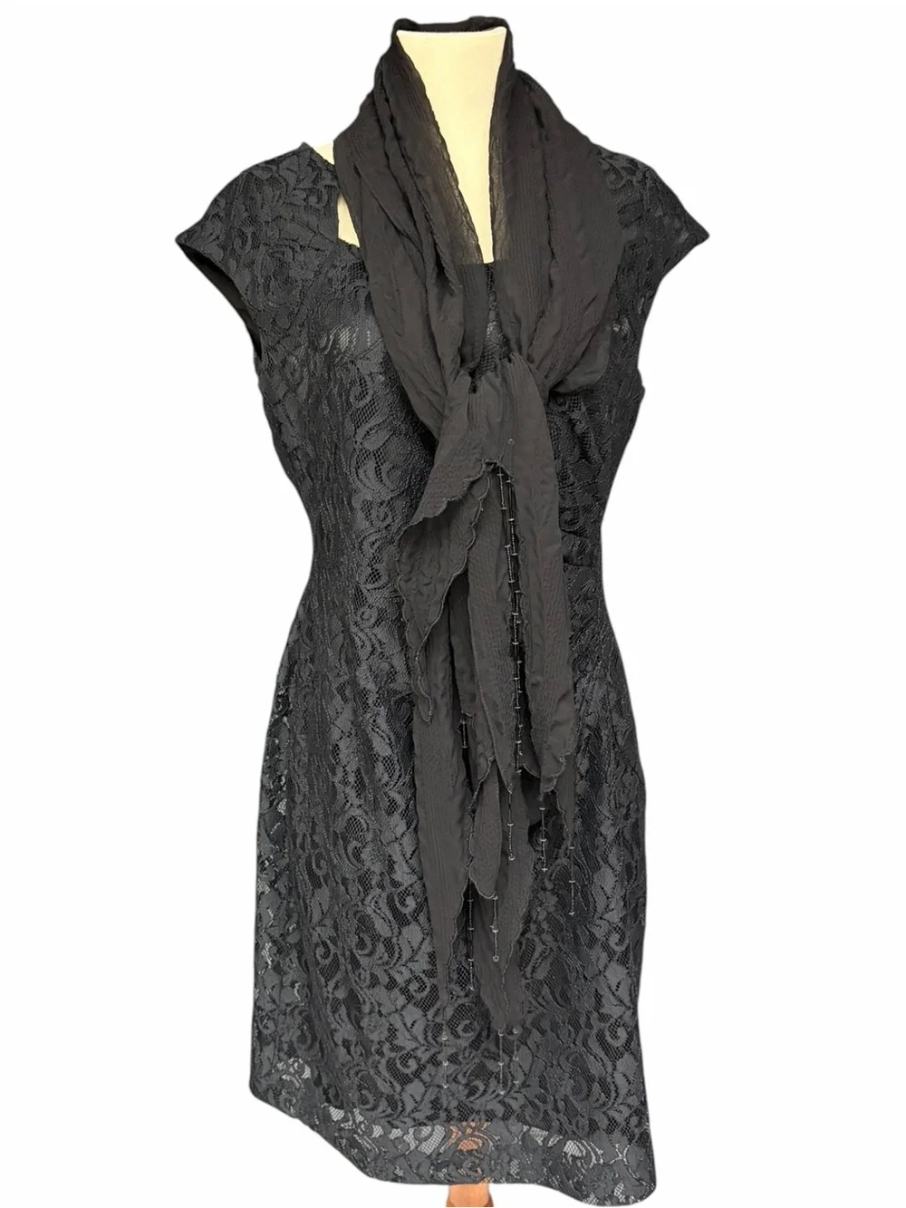 Tahari Arthur S Levine Black Lace Draped Peplum Sheath Dress 8P Petite